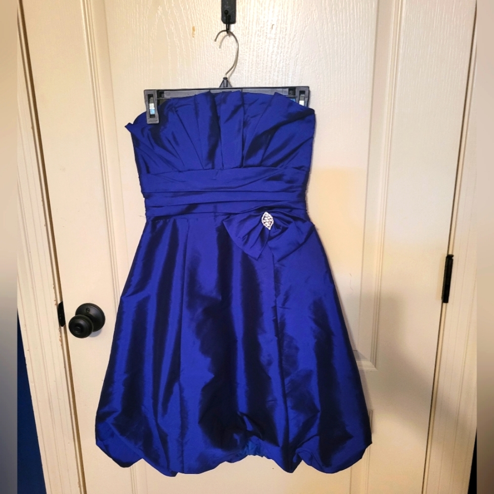 Vintage Betsy & Adam navy blue women's mini dress